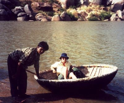 Coracle boat